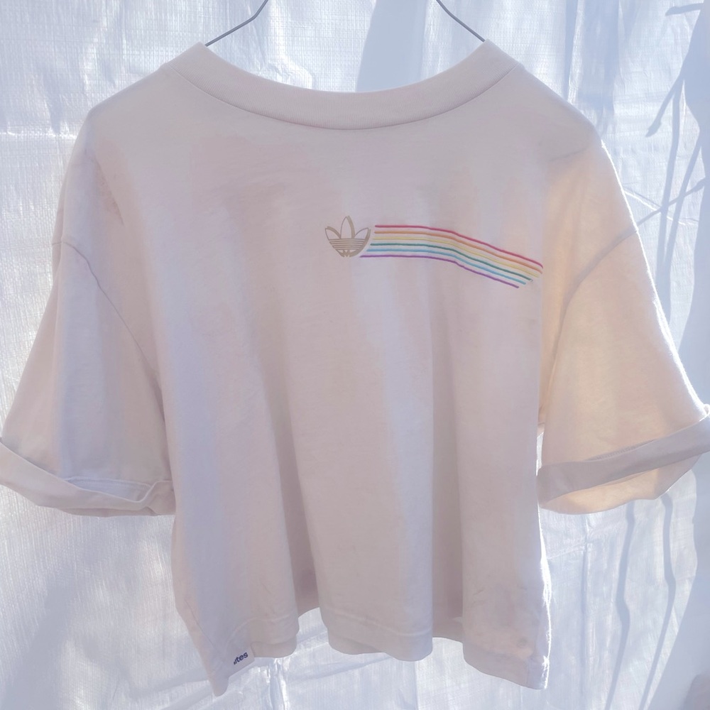 Adidas Rainbow “Love Unites” t-shirt tee Size XL